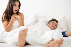 nőt meglepett a pasi megnagyobbodott pénisze